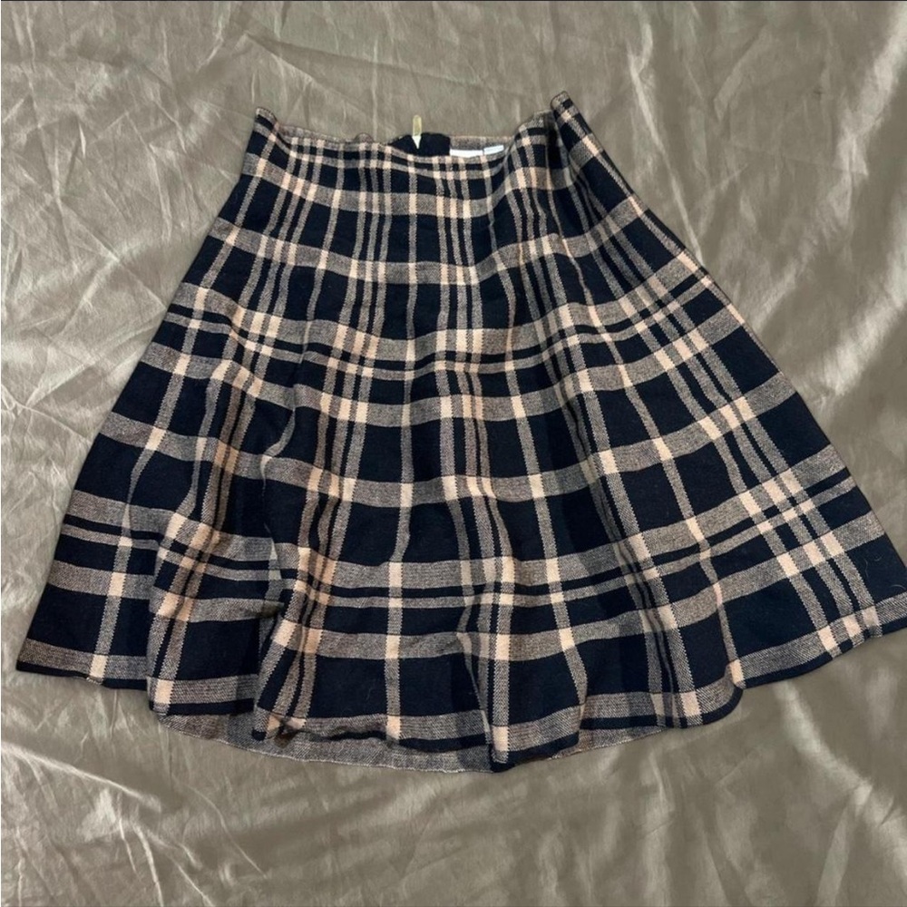 free w purchase! cute plaid skirt🧸🤎